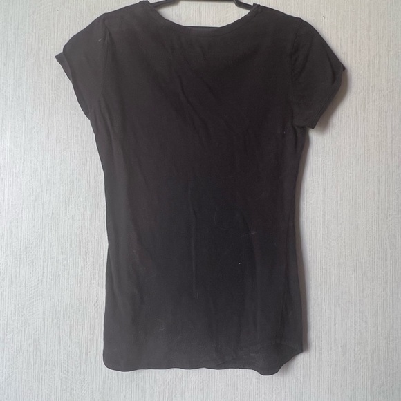 Simple black tee! - Picture 2 of 2